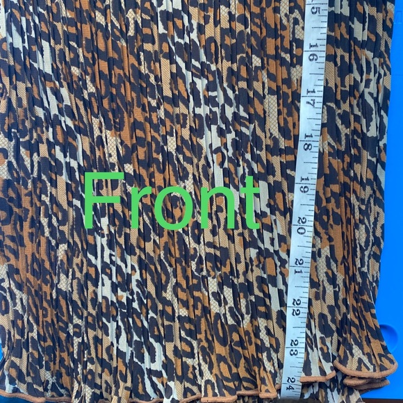 Vintage 80s S Black Faux Feather Neck Trim Crinkle Animal Print Sleeveless.Top - Picture 13 of 16